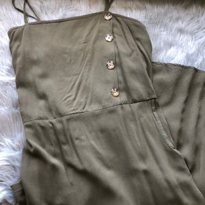 Green spaghetti strap midi dress